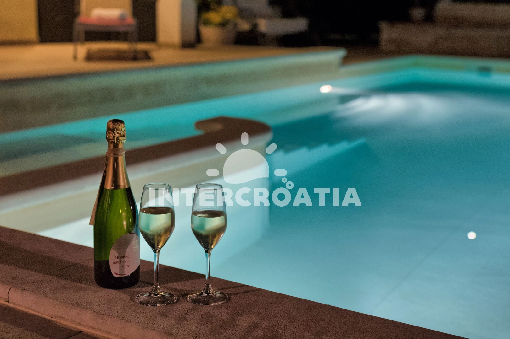 Vila Istrie - Vodnjan (Pula) IS 8115 N1