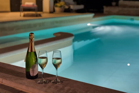 Vila Istrie - Vodnjan (Pula) IS 8115 N1