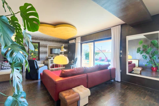 Vila Istrie - Vodnjan (Pula) IS 8115 N1