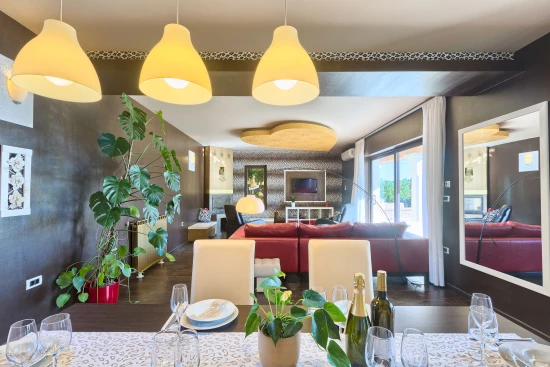 Vila Istrie - Vodnjan (Pula) IS 8115 N1