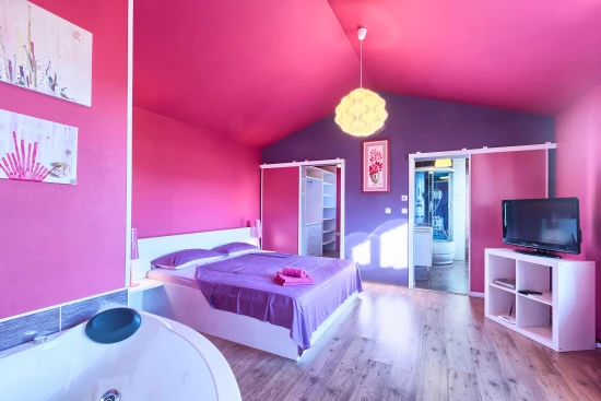 Vila Istrie - Vodnjan (Pula) IS 8115 N1