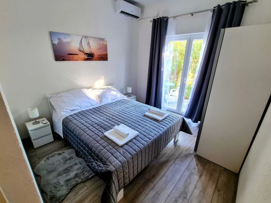 Domek Ostrov Pašman - Nevidane OS 12330 N1