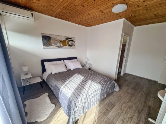 Domek Ostrov Pašman - Nevidane OS 12330 N1