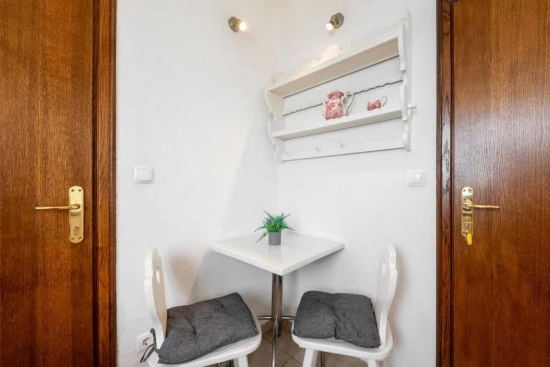 Apartmán Střední Dalmácie - Brela DA 17472 N1