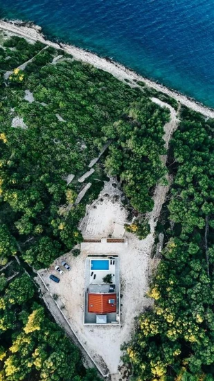 Vila Ostrov Brač - Povlja OS 12333 N1