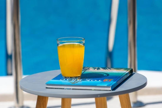 Vila Ostrov Brač - Povlja OS 12333 N1