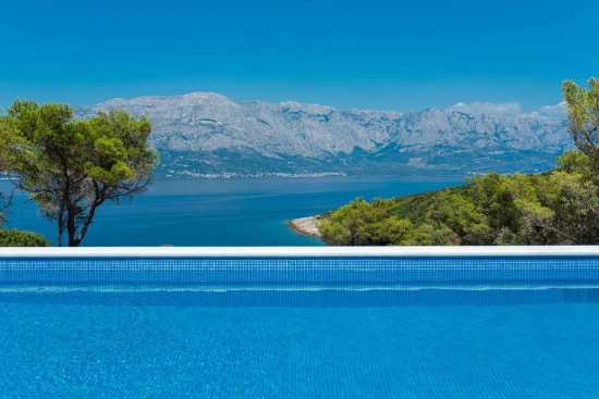 Vila Ostrov Brač - Povlja OS 12333 N1