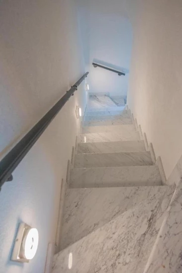 Vila Ostrov Brač - Povlja OS 12333 N1