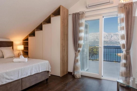 Vila Ostrov Brač - Povlja OS 12333 N1