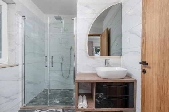 Vila Ostrov Brač - Povlja OS 12333 N1