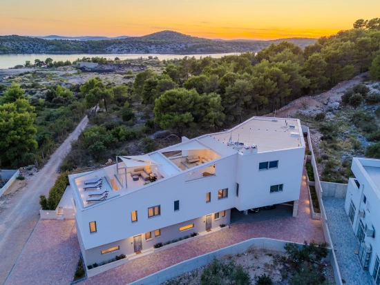 Vila Severní Dalmácie - Šibenik DA 17480 N1