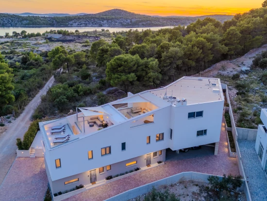 Vila Severní Dalmácie - Šibenik DA 17481 N1