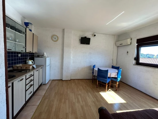 Apartmán Kvarner - Crikvenica KV 10340 N2