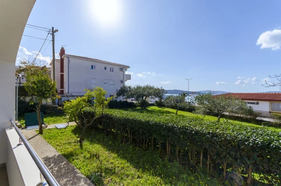 Apartmán Střední Dalmácie - Okrug Gornji DA 17484 N2