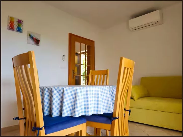 Apartmán Střední Dalmácie - Okrug Gornji DA 17484 N2