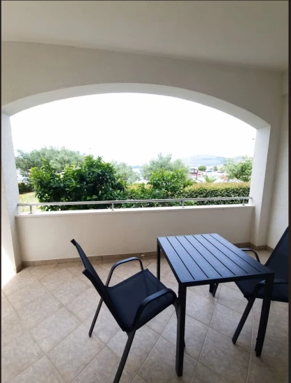Apartmán Střední Dalmácie - Okrug Gornji DA 17484 N2
