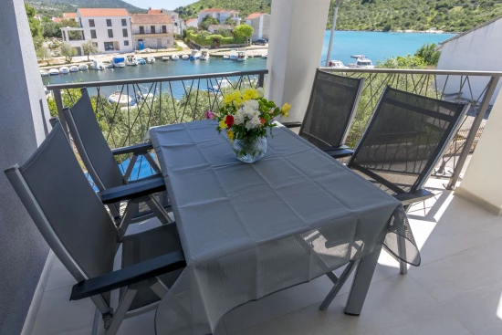 Apartmán Severní Dalmácie - Rogoznica DA 17491 N2