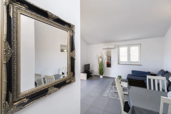 Apartmán Severní Dalmácie - Tribunj (Vodice) DA 17499 N1