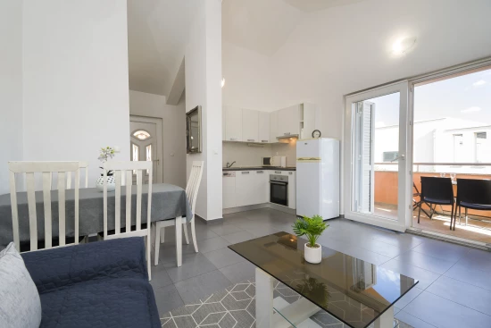 Apartmán Severní Dalmácie - Tribunj (Vodice) DA 17499 N1