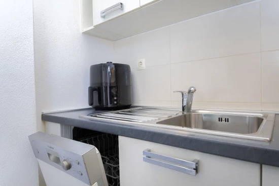 Apartmán Severní Dalmácie - Tribunj (Vodice) DA 17499 N1