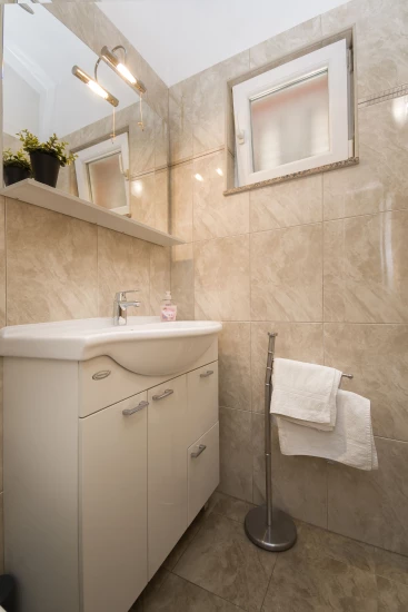 Apartmán Severní Dalmácie - Tribunj (Vodice) DA 17499 N1