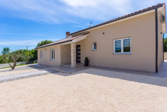 Vila Istrie - Barban IS 8129 N1