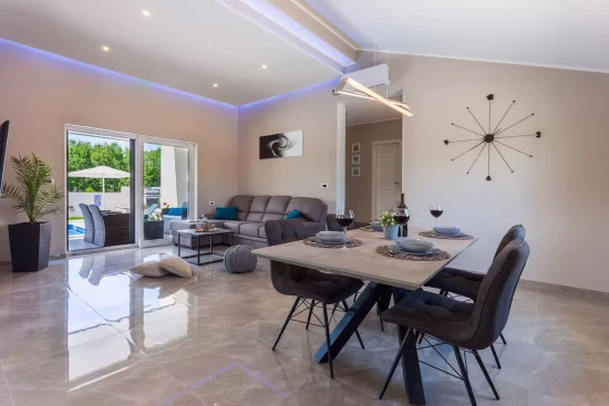 Vila Istrie - Barban IS 8129 N1