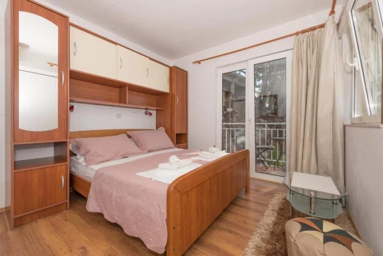 Apartmán Střední Dalmácie - Brela DA 17510 N2