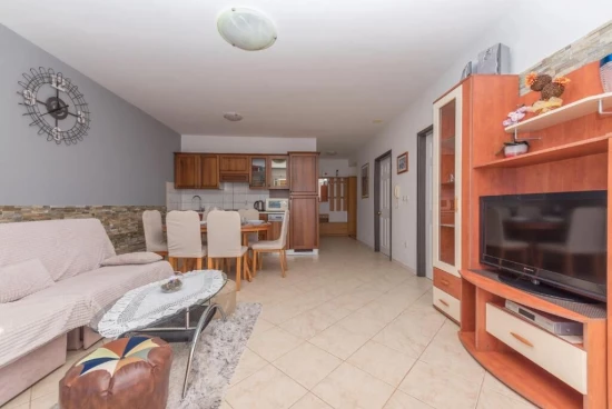 Apartmán Střední Dalmácie - Brela DA 17510 N2