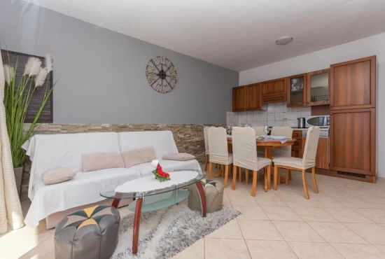 Apartmán Střední Dalmácie - Brela DA 17510 N3