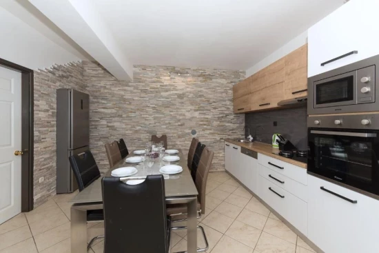 Apartmán Střední Dalmácie - Brela DA 17510 N4