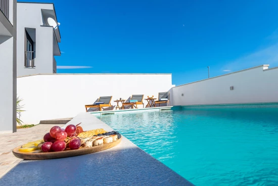 Vila Severní Dalmácie - Zadar DA 17511 N1