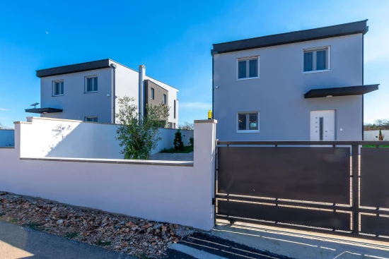 Vila Severní Dalmácie - Zadar DA 17511 N1