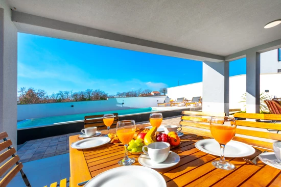Vila Severní Dalmácie - Zadar DA 17512 N1