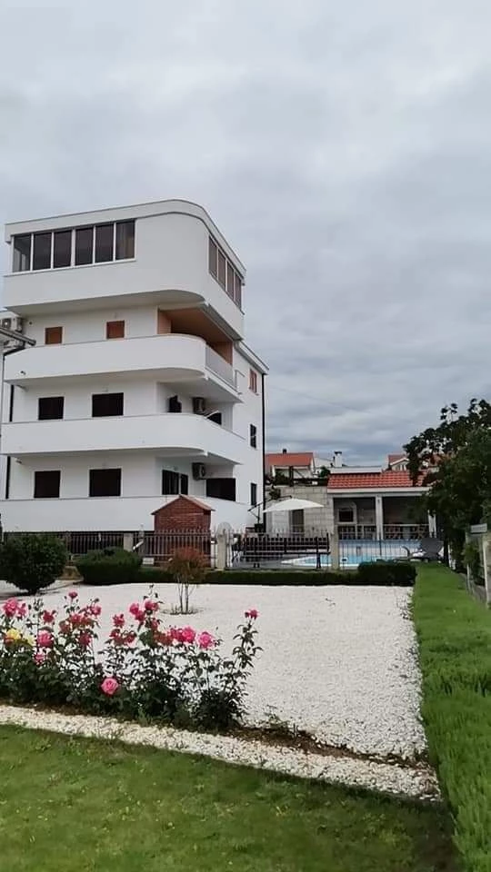 Domek Střední Dalmácie - Okrug Gornji DA 17516 N1