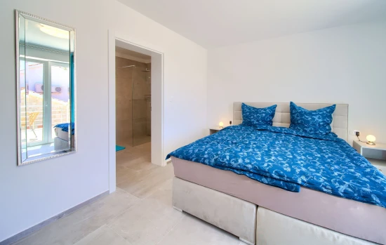 Vila Ostrov Krk - Malinska OS 12350 N1