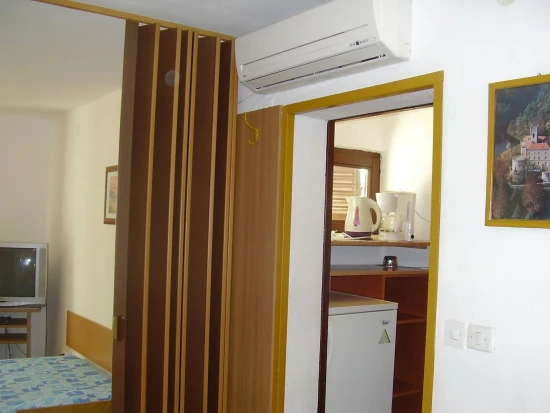 Apartmán Střední Dalmácie - Okrug Gornji DA 17527 N4
