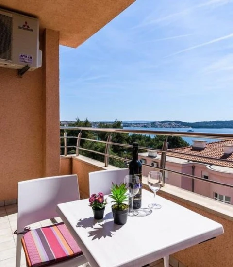 Apartmán Střední Dalmácie - Trogir DA 17529 N1