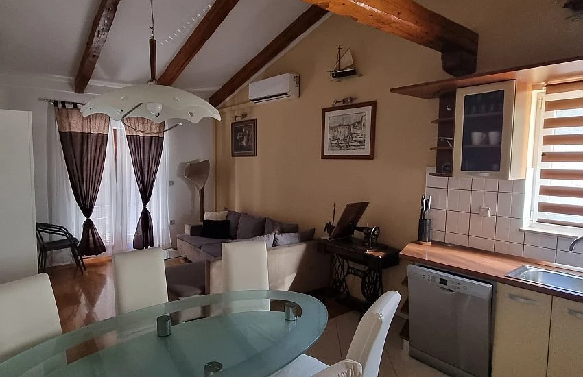 Apartmán Střední Dalmácie - Duće DA 17539 N6