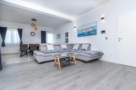 Apartmán Střední Dalmácie - Okrug Gornji DA 17543 N1