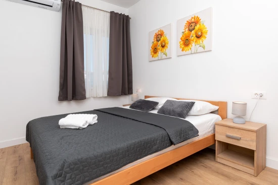 Apartmán Střední Dalmácie - Okrug Gornji DA 17543 N1