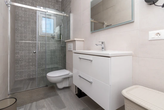 Apartmán Střední Dalmácie - Okrug Gornji DA 17543 N1
