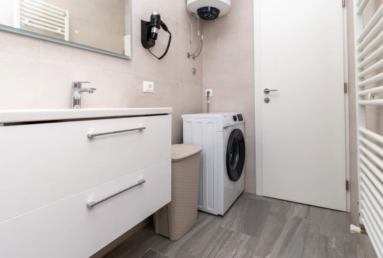 Apartmán Střední Dalmácie - Okrug Gornji DA 17543 N1