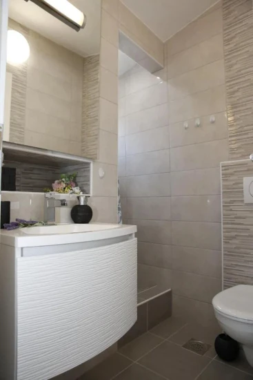 Apartmán Severní Dalmácie - Vodice DA 17543 N2