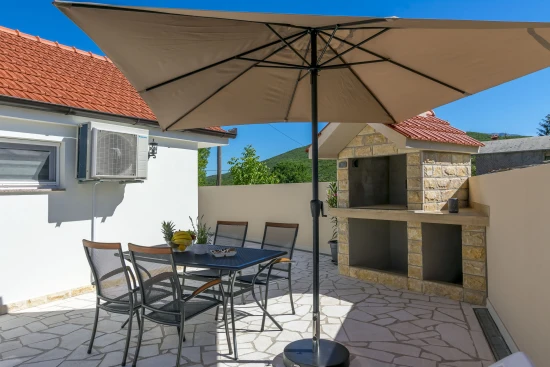 Domek Střední Dalmácie - Zagvozd (Baška Voda) DA 17546 N1