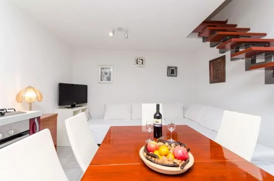 Apartmán Střední Dalmácie - Baška Voda DA 2101 N1