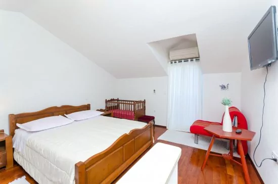 Apartmán Střední Dalmácie - Baška Voda DA 2101 N2