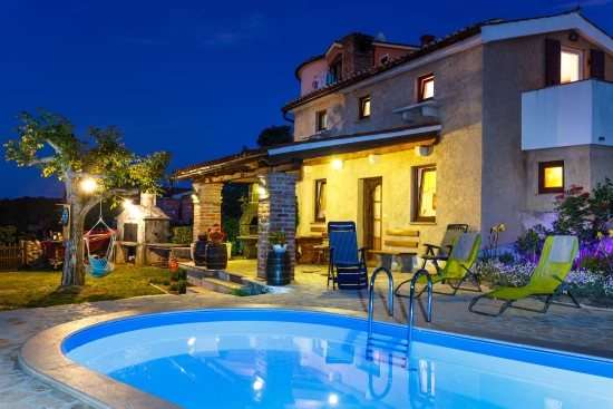 Vila s bazénem Ostrov Krk - Poljica OS 8050 N1