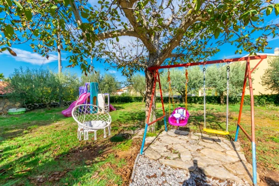 Vila s bazénem Ostrov Krk - Poljica OS 8050 N1