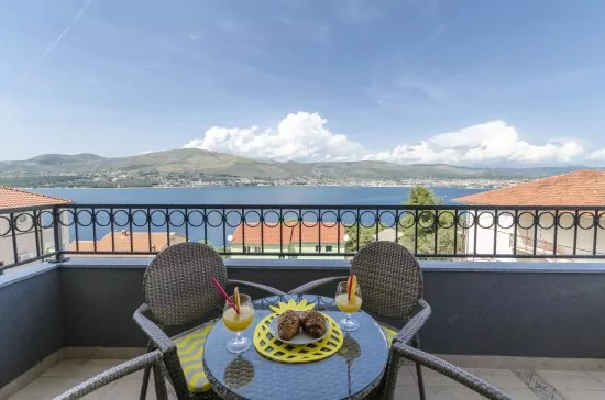 Apartmán Střední Dalmácie - Okrug Donji DA 3300 N3